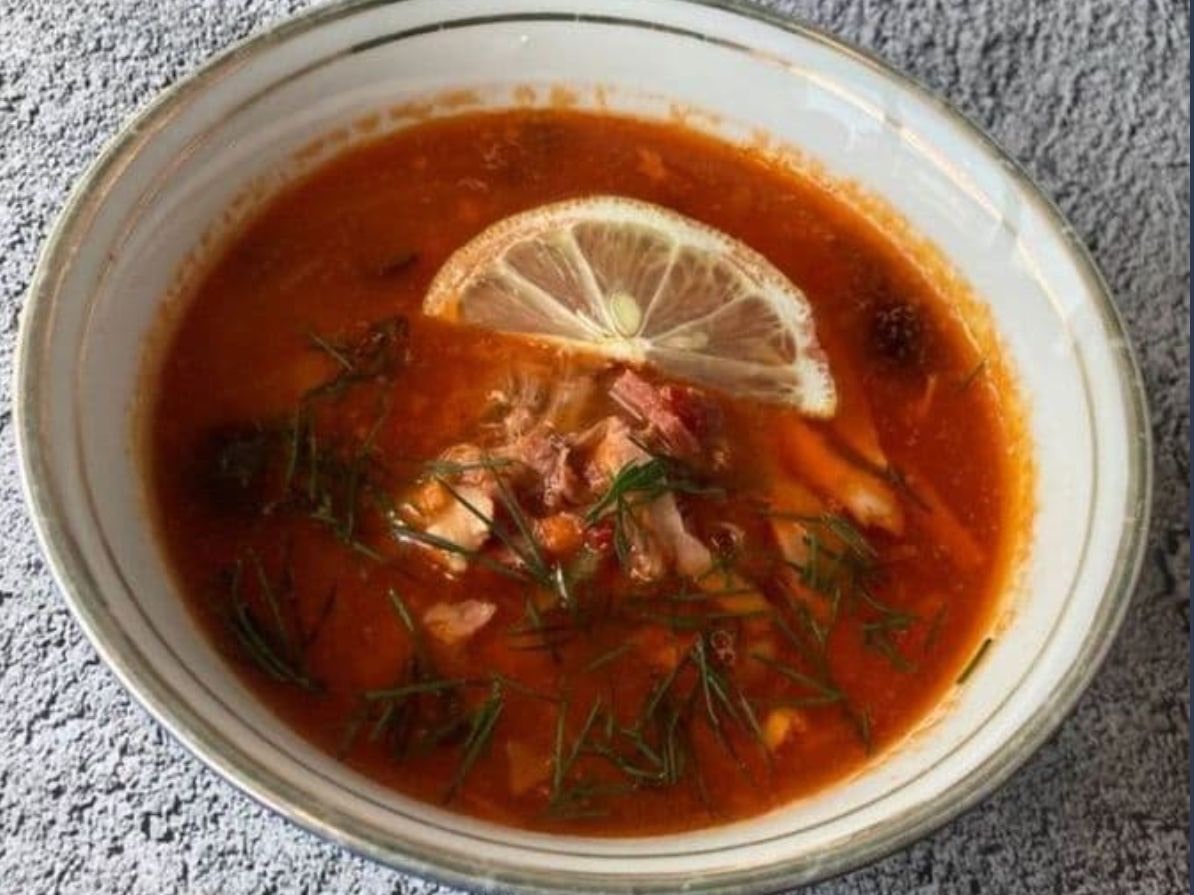 Солянка мясная